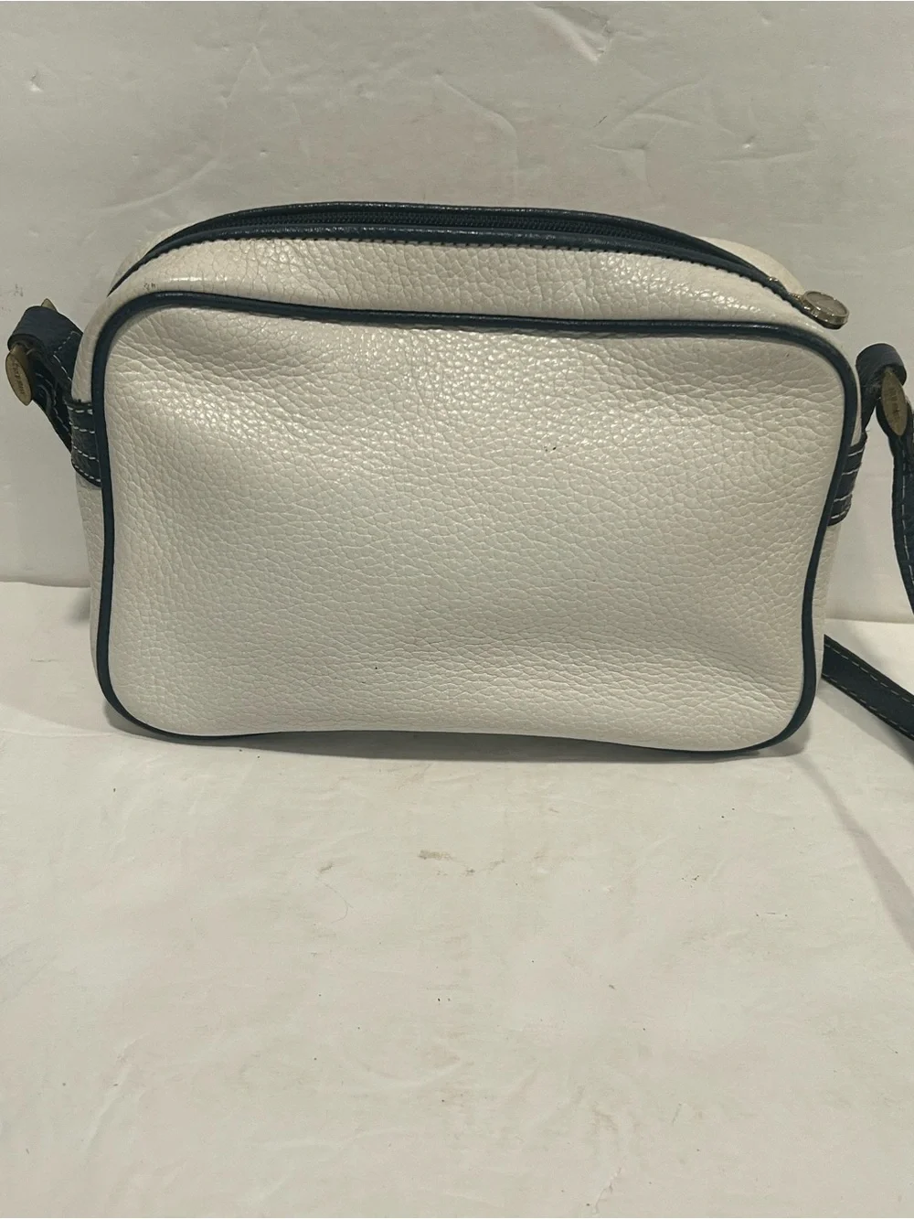 Vintage Liz Claiborne Navy White Pebbled Leather Camera Crossbody Bag Purse 80s
